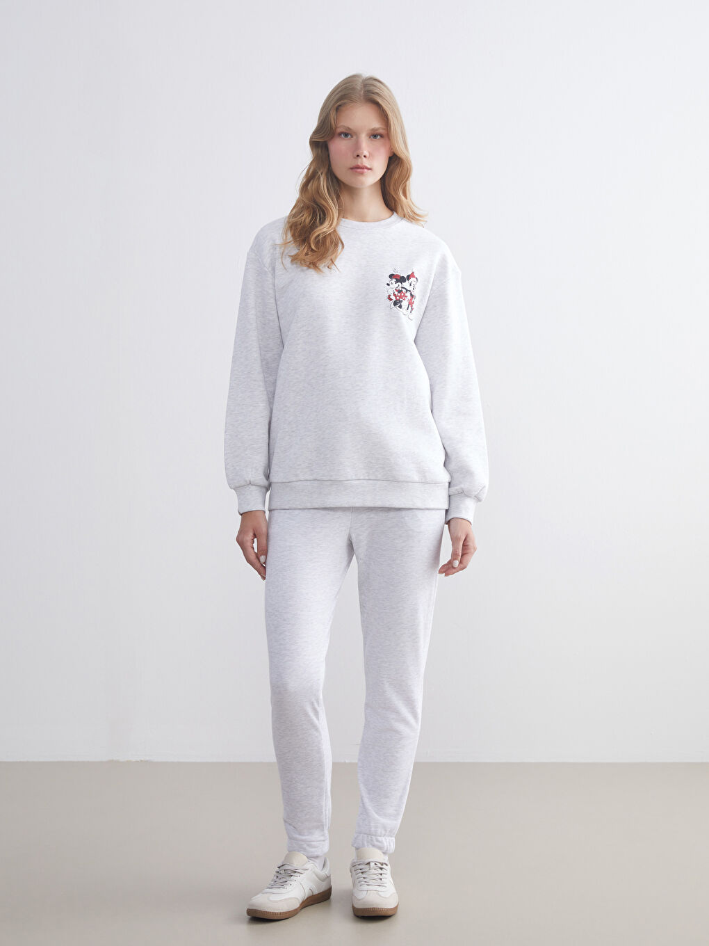 Mickey Mouse Printed Women's Thick Sweatshirt-2