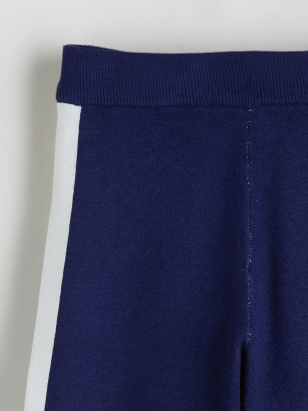 გოლფი გოგონებისთვის ტრიკოტაჟის სვიტერი და შარვალი-5