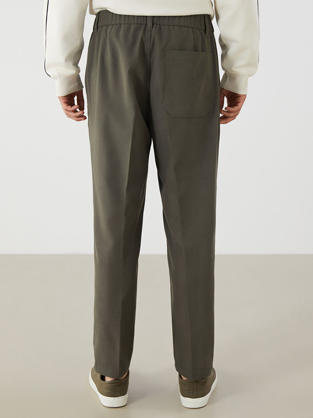 Standard Fit Men's Trousers-3