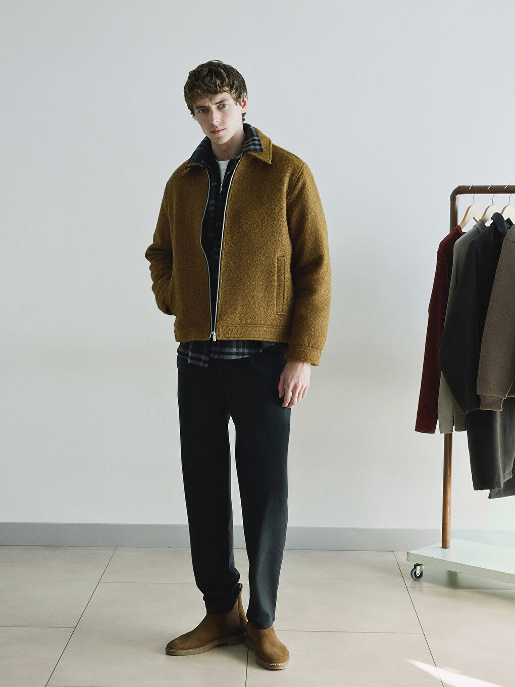 Standard Fit Collared Neck Men's Cachet Coat-4