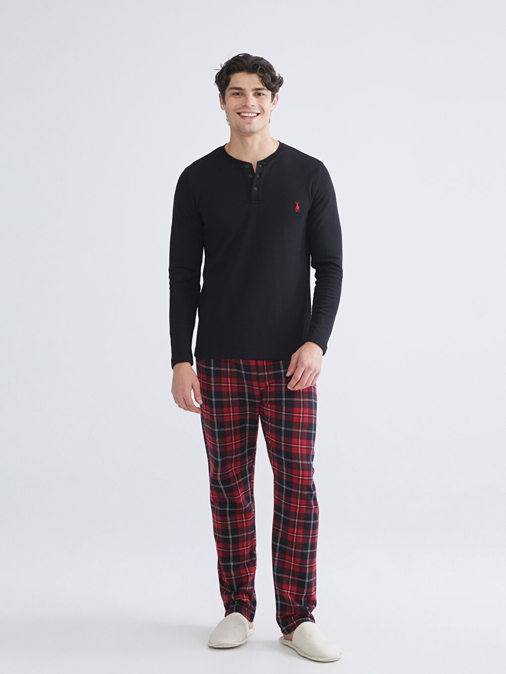 Siyah Bisiklet Yaka Uzun Kollu Erkek Pijama Üstü-1