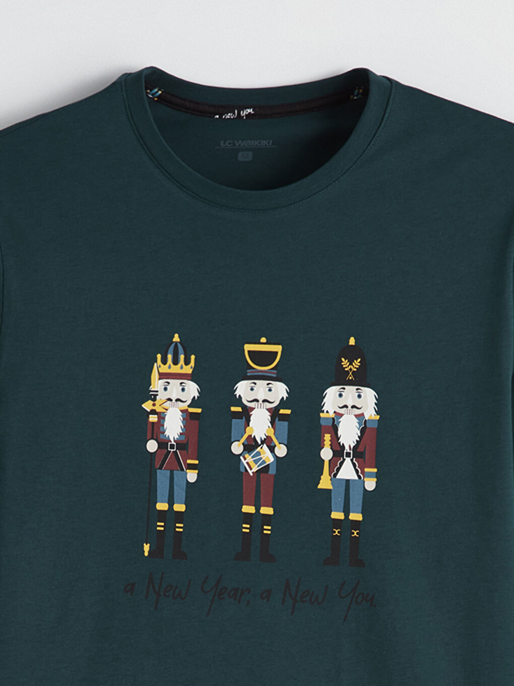 Yeşil Standart Kalıp Yılbaşı Temalı Erkek Pijama Takımı-2