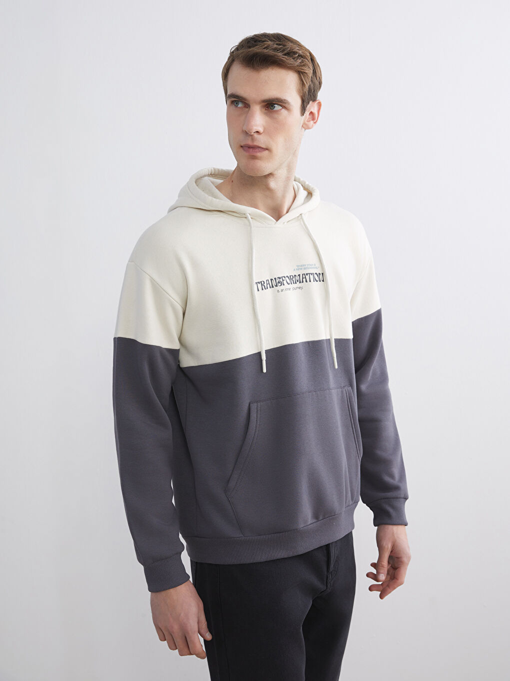 Gri Uzun Kollu Renk Bloklu Erkek Hoodie