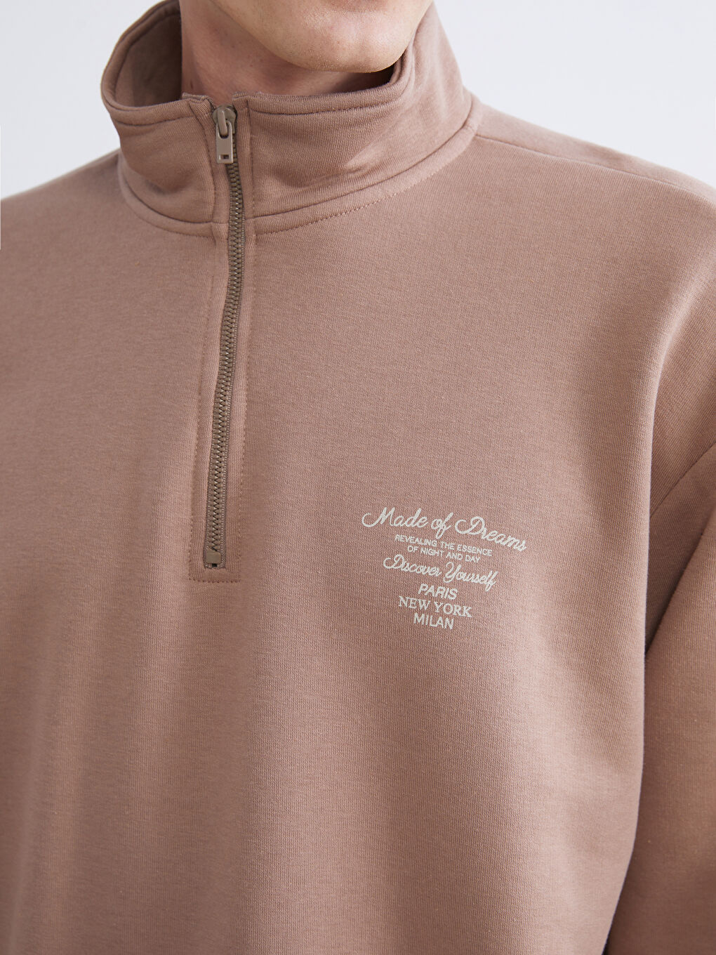 Kahverengi Fermuarlı Dik Yaka Erkek Sweatshirt-2