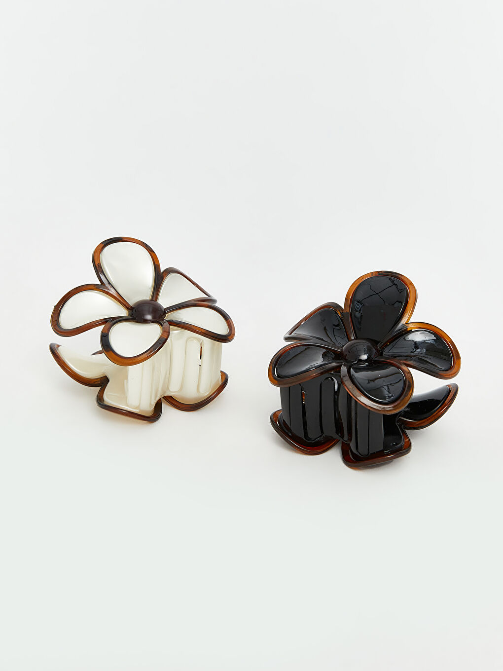 Woman MIX Claw & Clip & Scrunchie