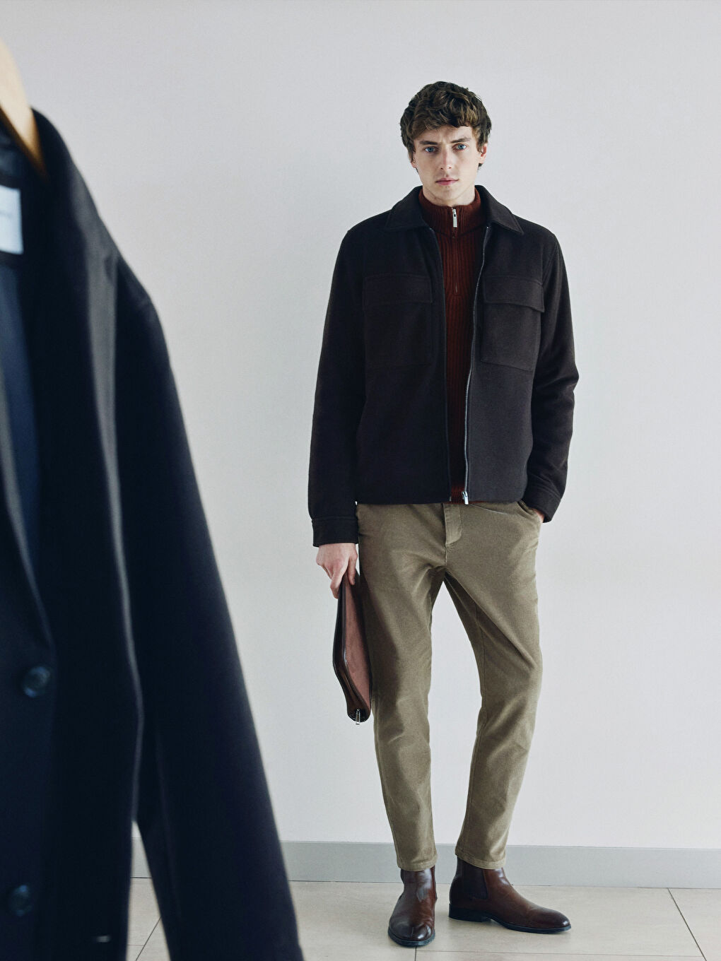 Kahverengi Standart Kalıp Kadife Erkek Pantolon-1