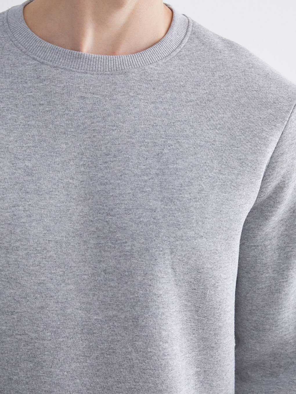 Gri Bisiklet Yaka Erkek Sweatshirt-2