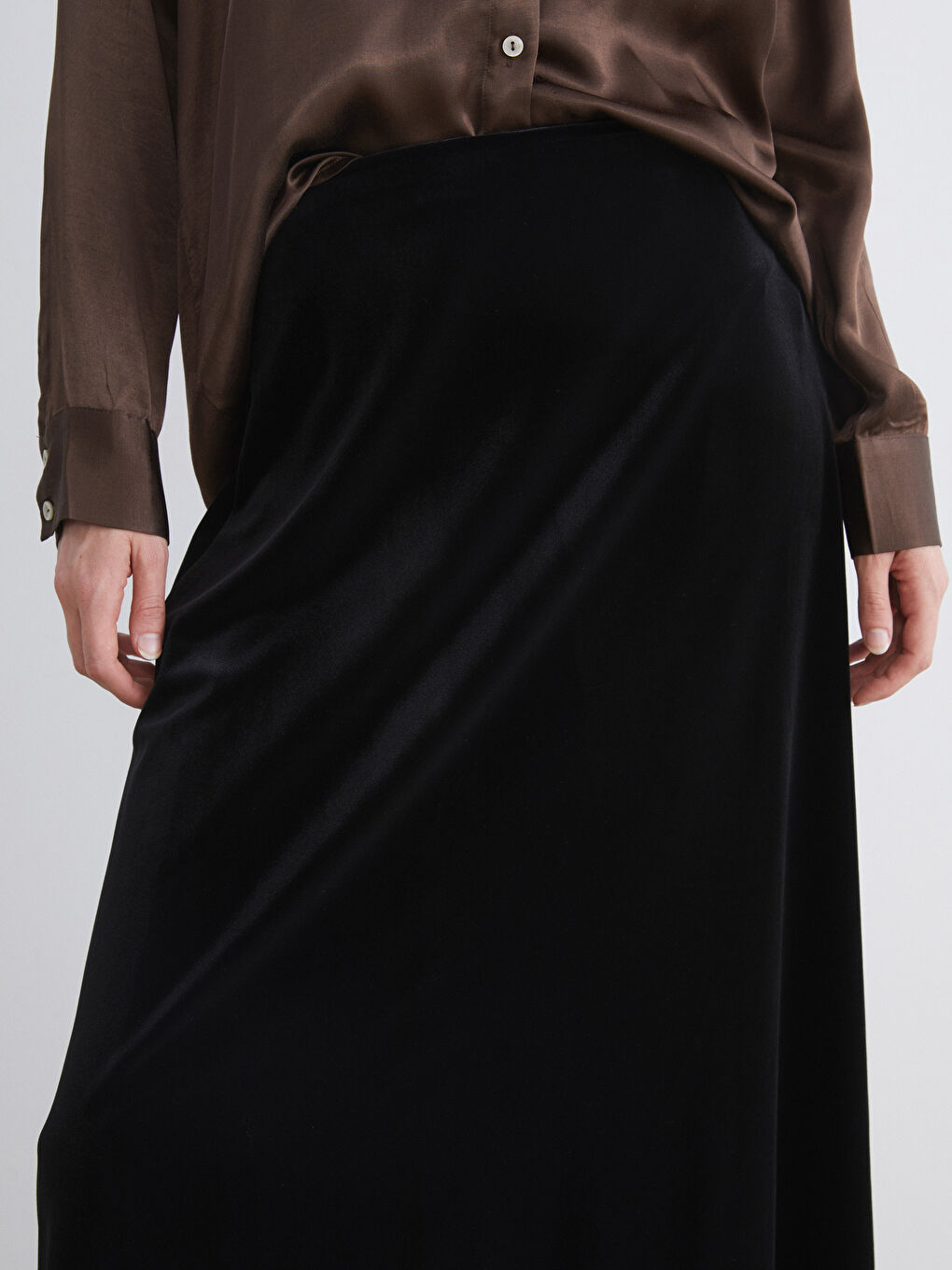 Woman BLACK Skirt-2