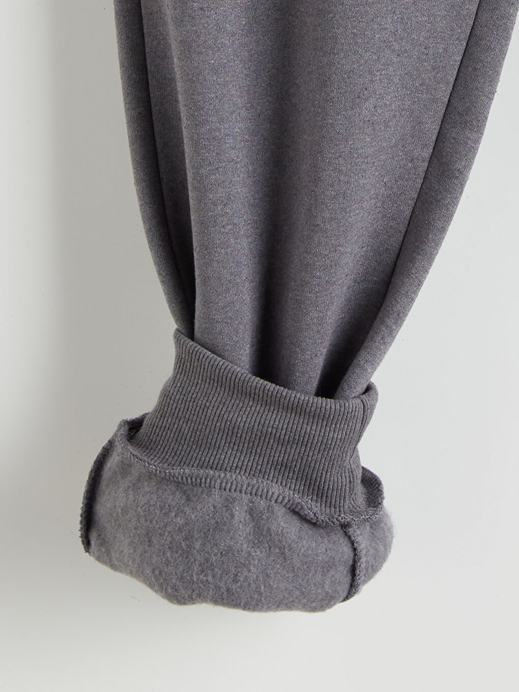 Standard Fit Men's Jogger Sweatpants-5