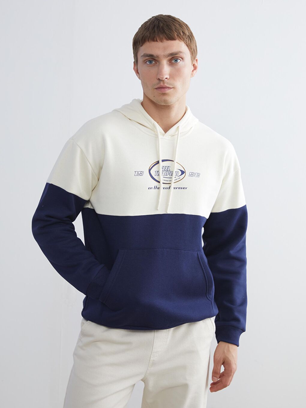 Bej Uzun Kollu Renk Bloklu Erkek Hoodie