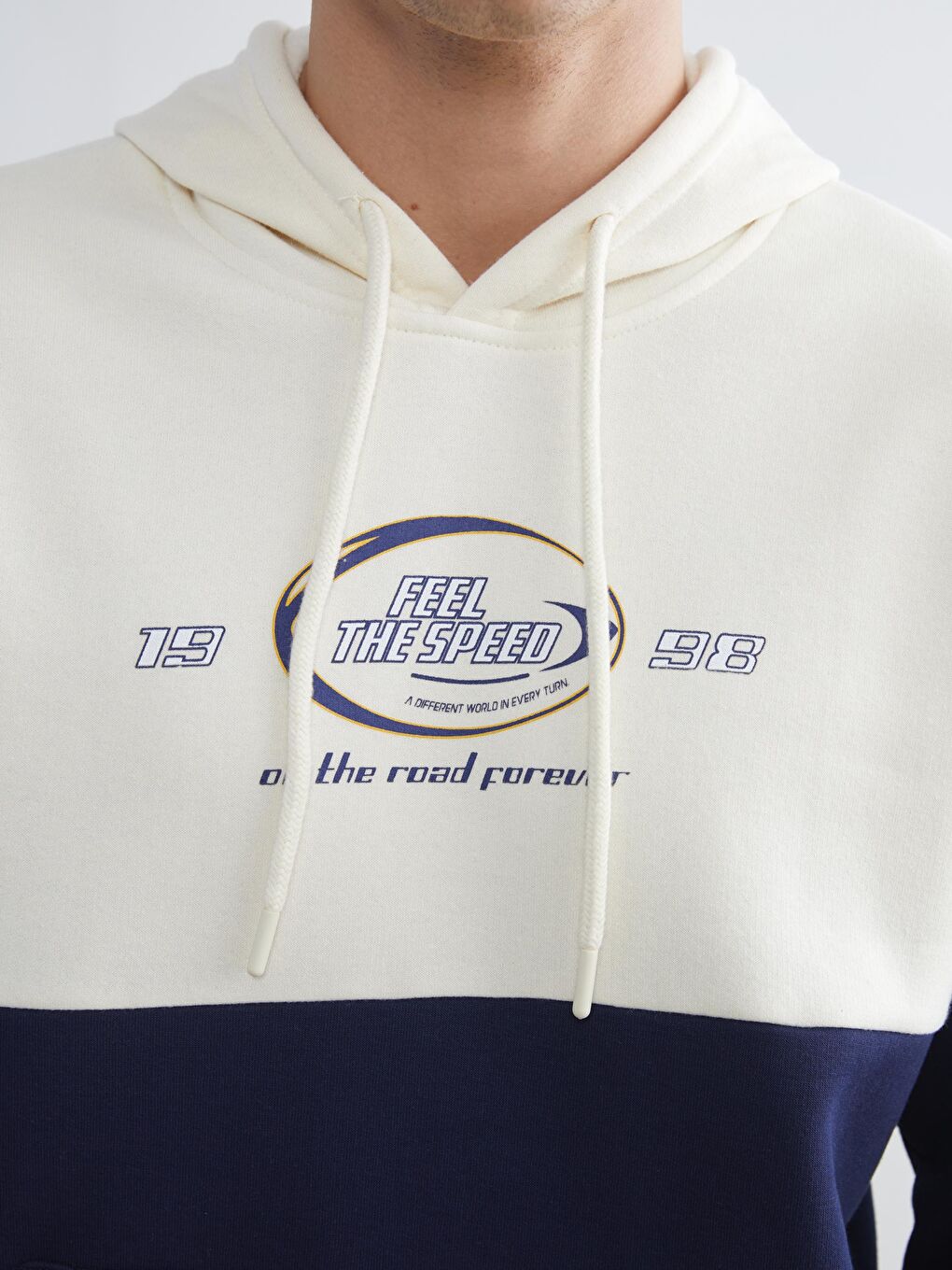 Bej Uzun Kollu Renk Bloklu Erkek Hoodie-2