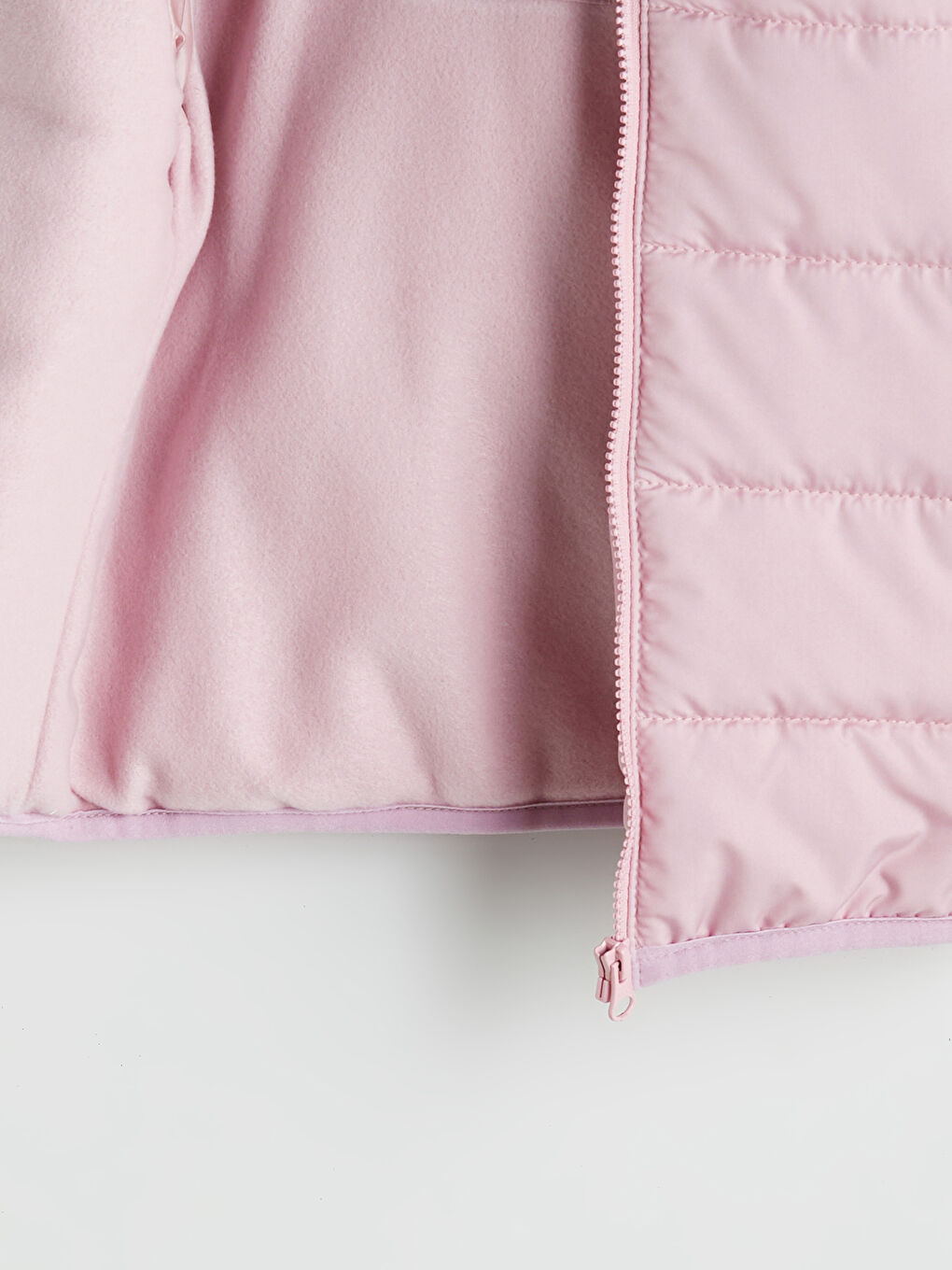 Lila Kapüşonlu Uzun Kollu Kız Çocuk Şişme Mont-1