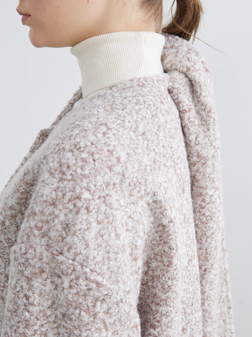 Kahverengi Bisiklet Yaka Atkılı Kadın Kaşe Kaban-3