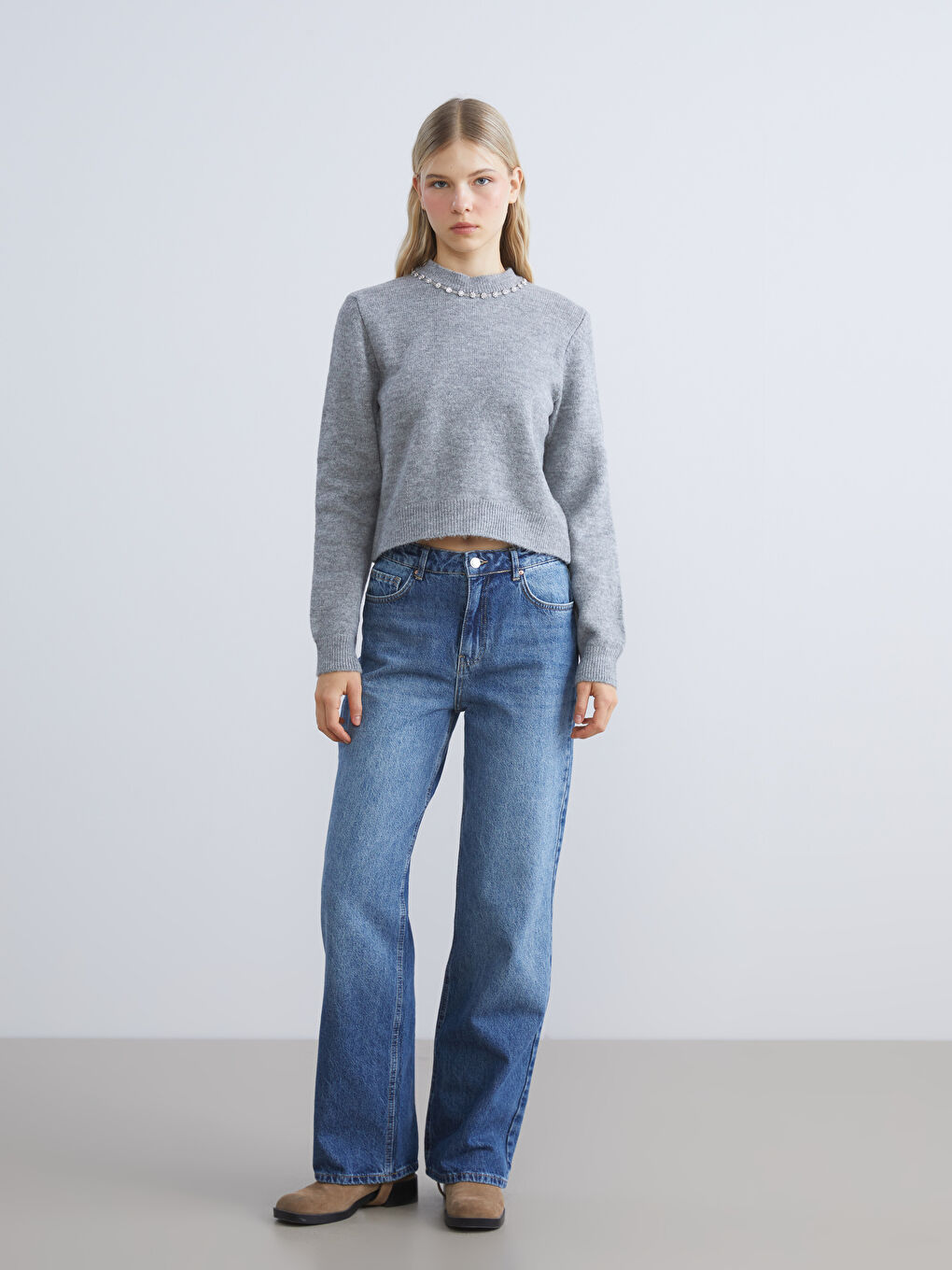 Gri Bisiklet Yaka Taşlı Kadın Triko Kazak-3