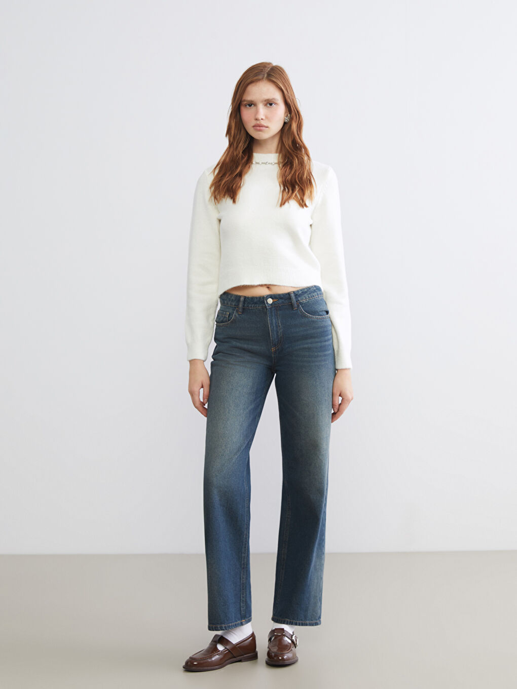 Ekru Bisiklet Yaka Taşlı Kadın Triko Kazak-1