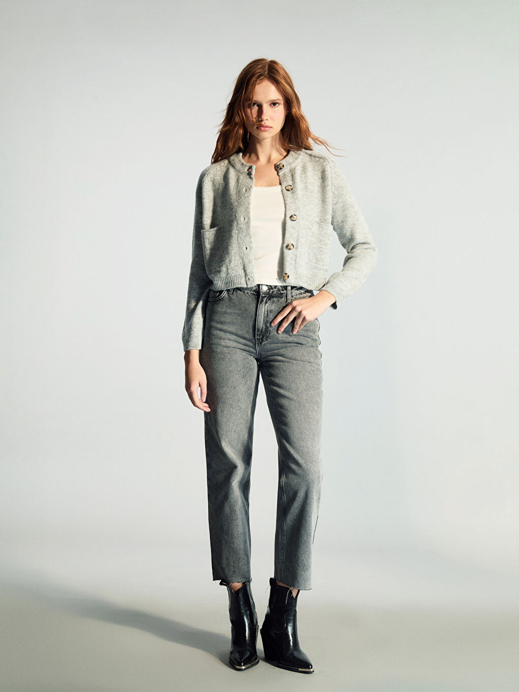 Gri Bisiklet Yaka Kadın Triko Hırka-1