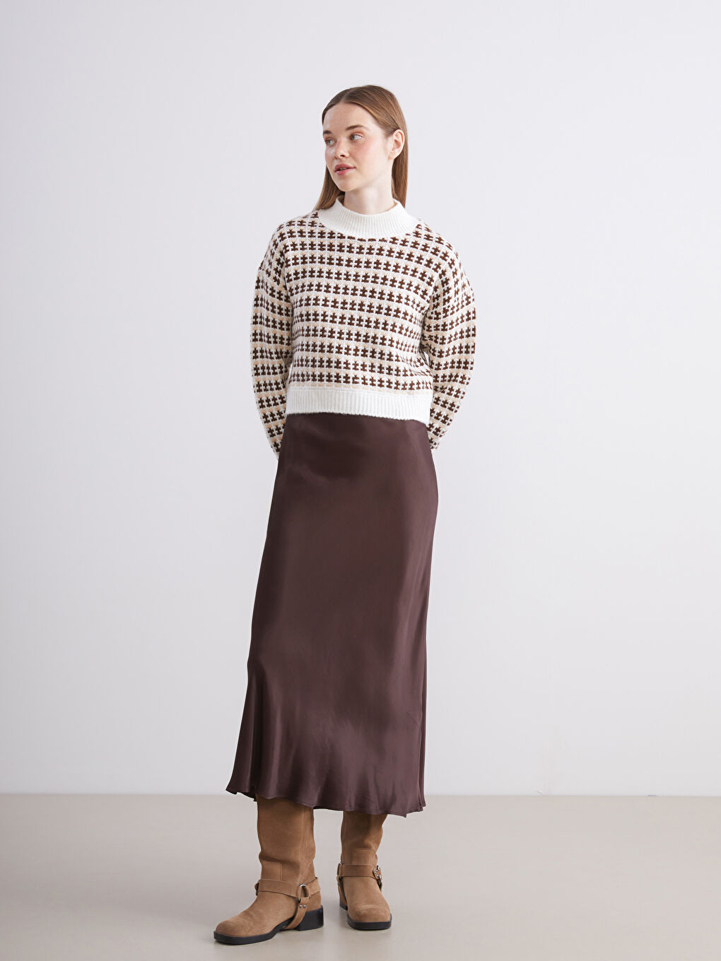 Funnel Neck Patterned Crop Women Knitwear Sweater-1