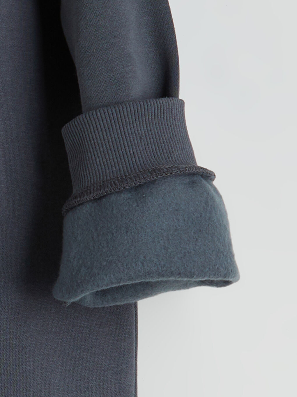 Spider-Man Lisanslı Erkek Çocuk Kalın Sweatshirt ve Eşofman Altı-2