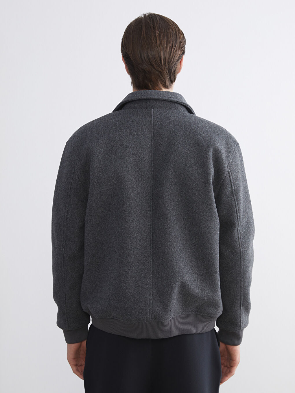 Пальто для чоловіків зі звичайною посадкою та відкладним коміром-4