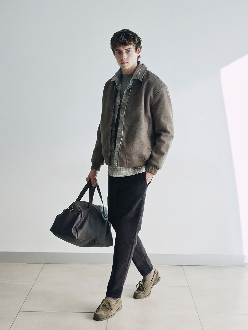 معطف رجال بياقة عادية وقصة عادية-1