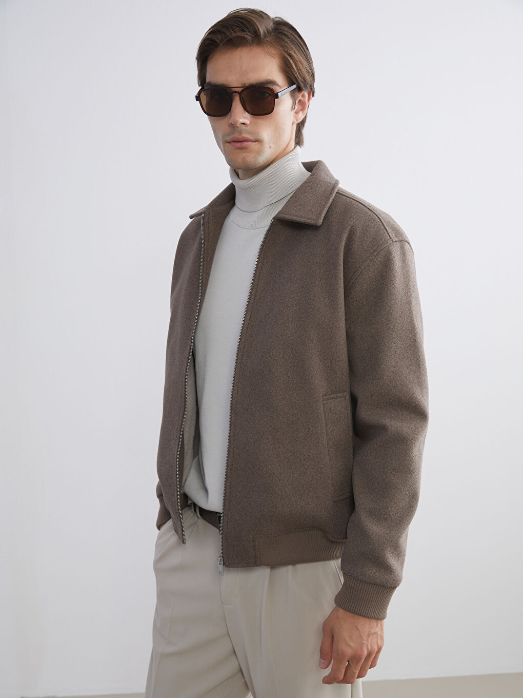 معطف رجال بياقة عادية وقصة عادية-4