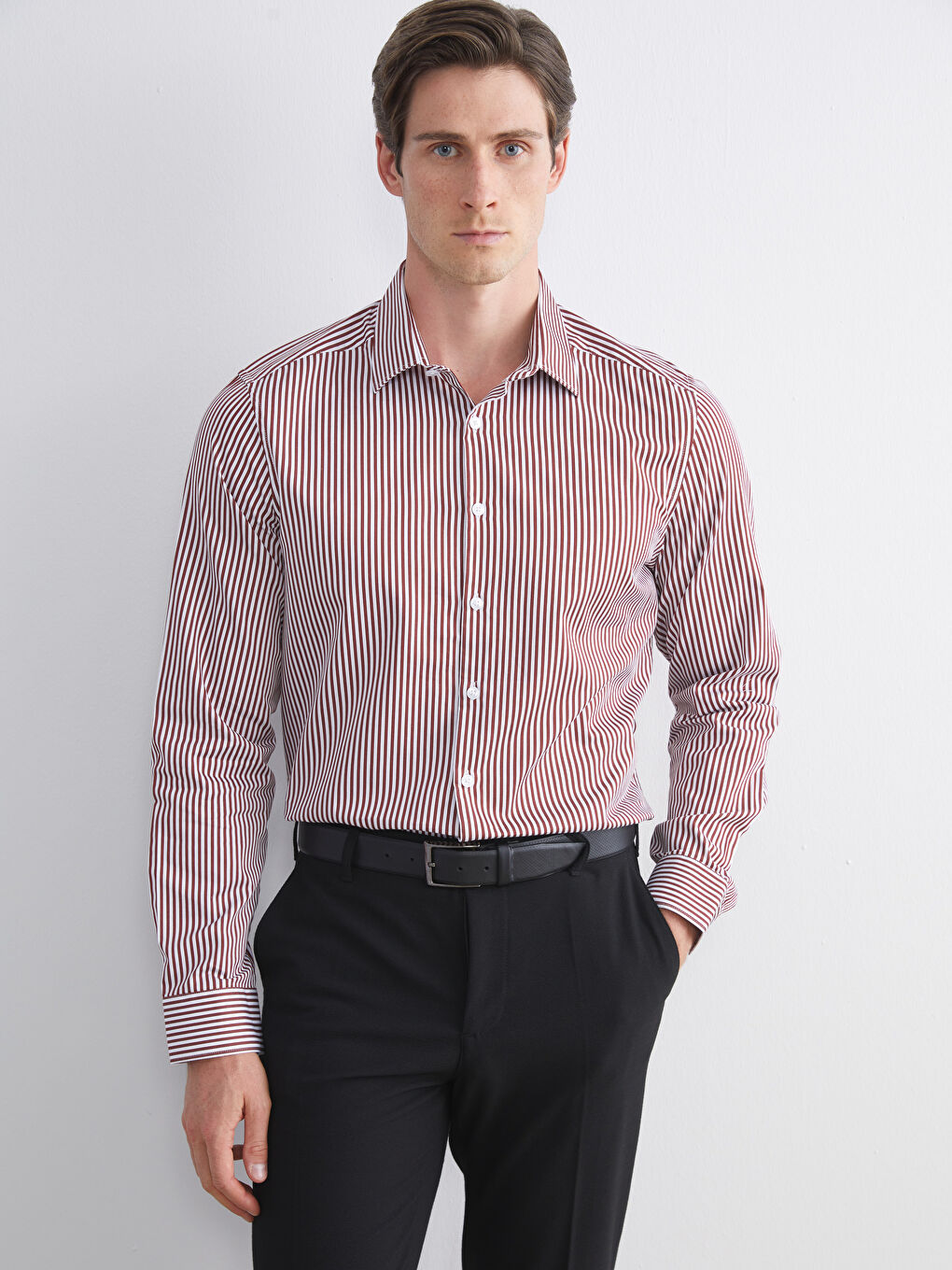 Мужчины Бордовый Рубашка