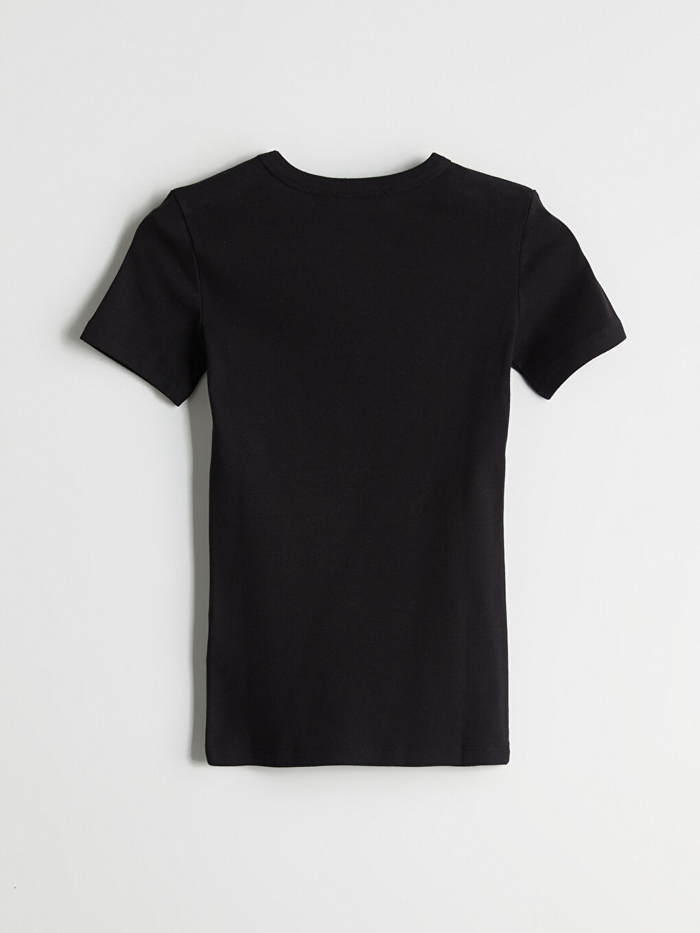 Siyah Bisiklet Yaka Kadın Tişört-5