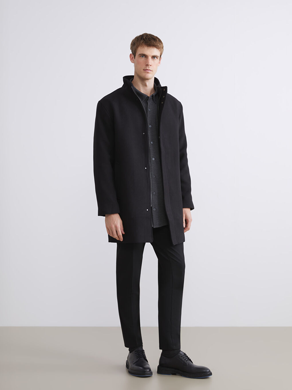 Ерлерге арналған стандартты пішім биік жағалы каше пальто-1