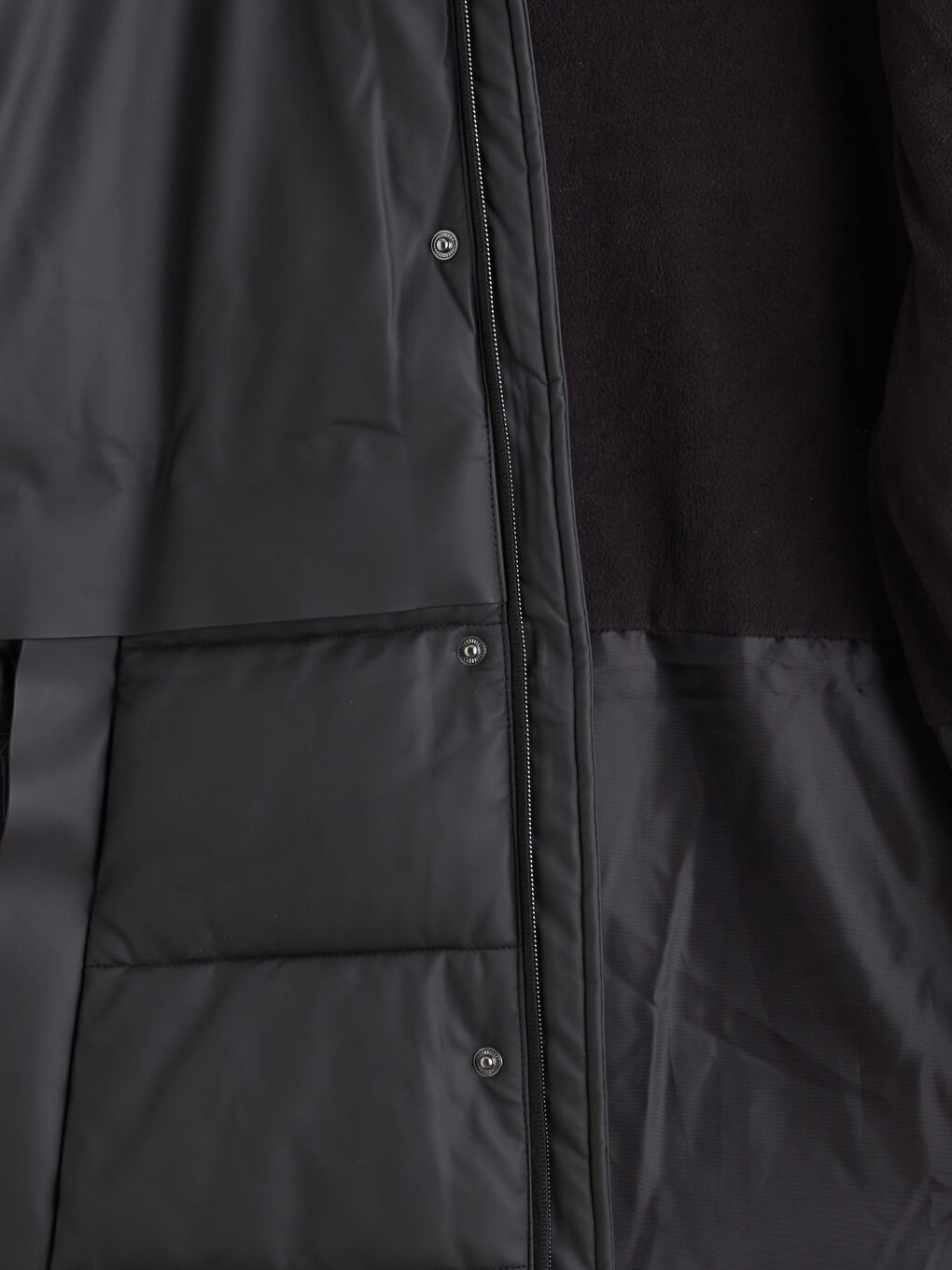 Мужской пуховик свободного кроя с капюшоном-6