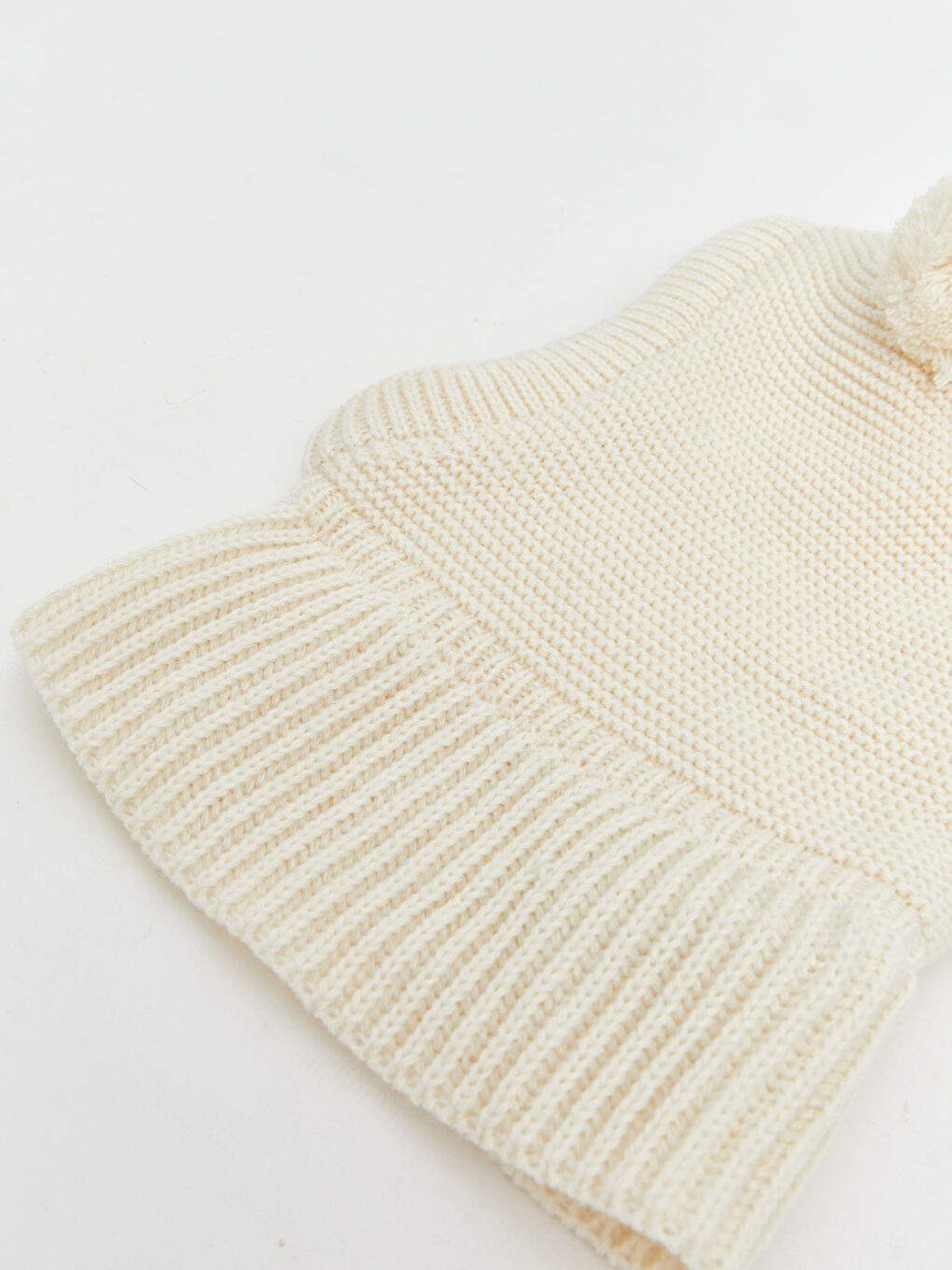 Baby Girl ECRU Snow Hat-1
