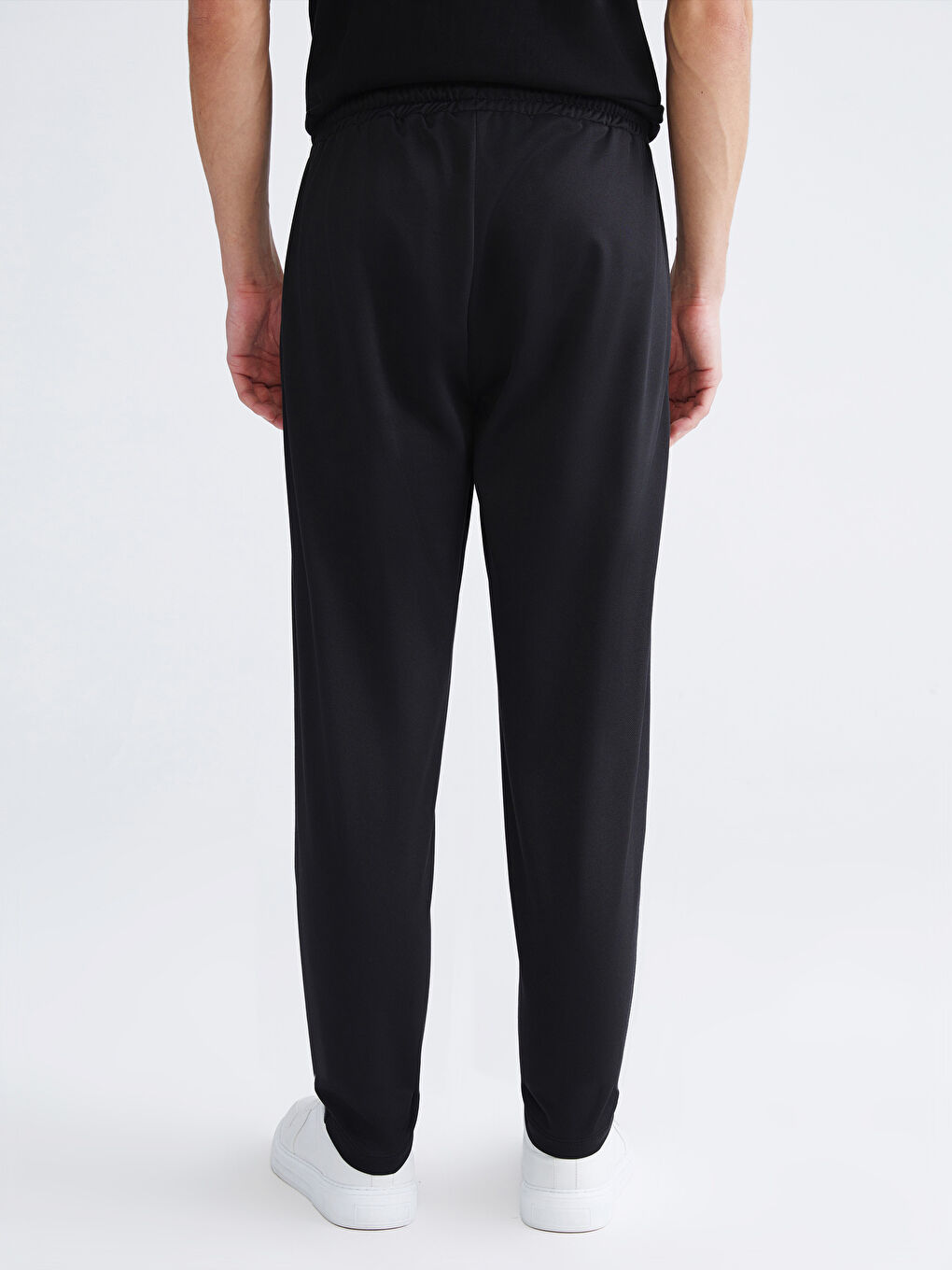 Standard Fit Men's Sweatpants-3