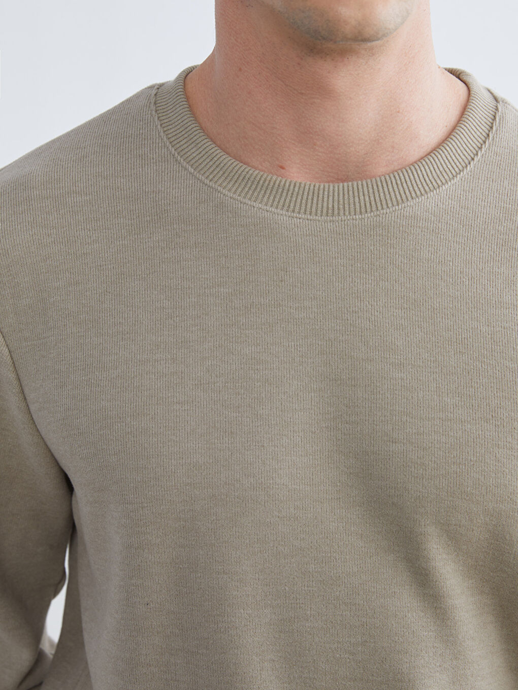 Свитшот с круглым вырезом для мужчин-2