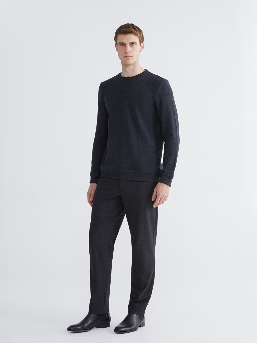 Дөңгелек жағалы ерлерге арналған свитшот-1