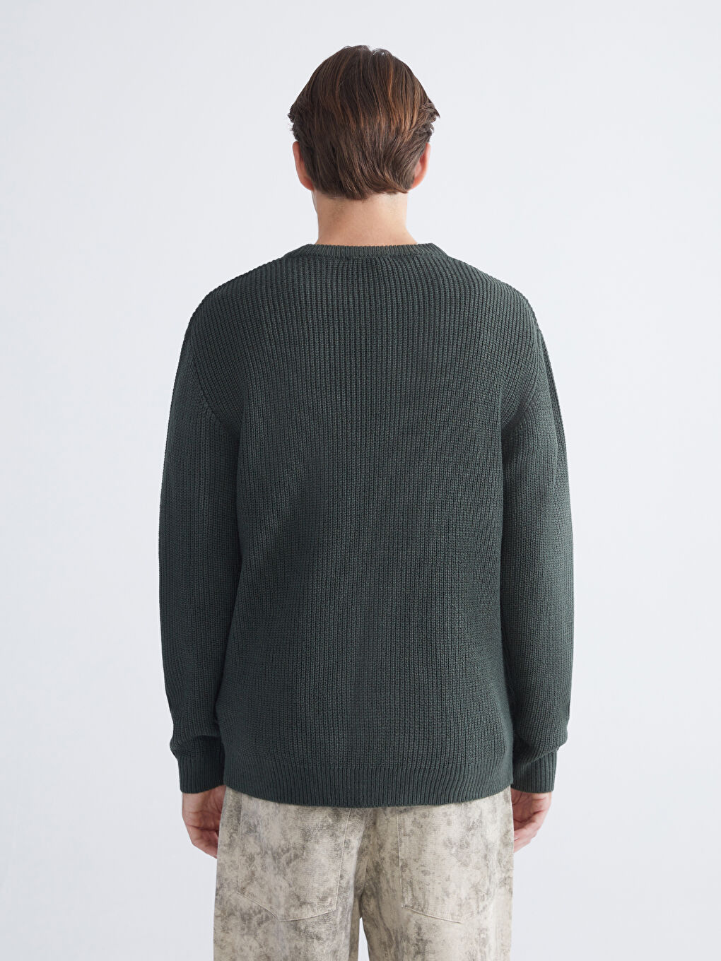 Мужской трикотажный свитер с круглым вырезом и длинными рукавами-3