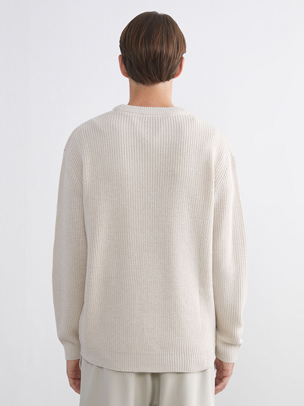 Ерлерге арналған трикотаж ұзын жеңді дөңгелек жағалы жемпір-3