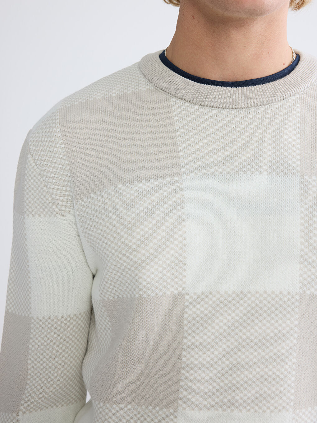 Bej Bisiklet Yaka Kareli Erkek Triko Kazak-2