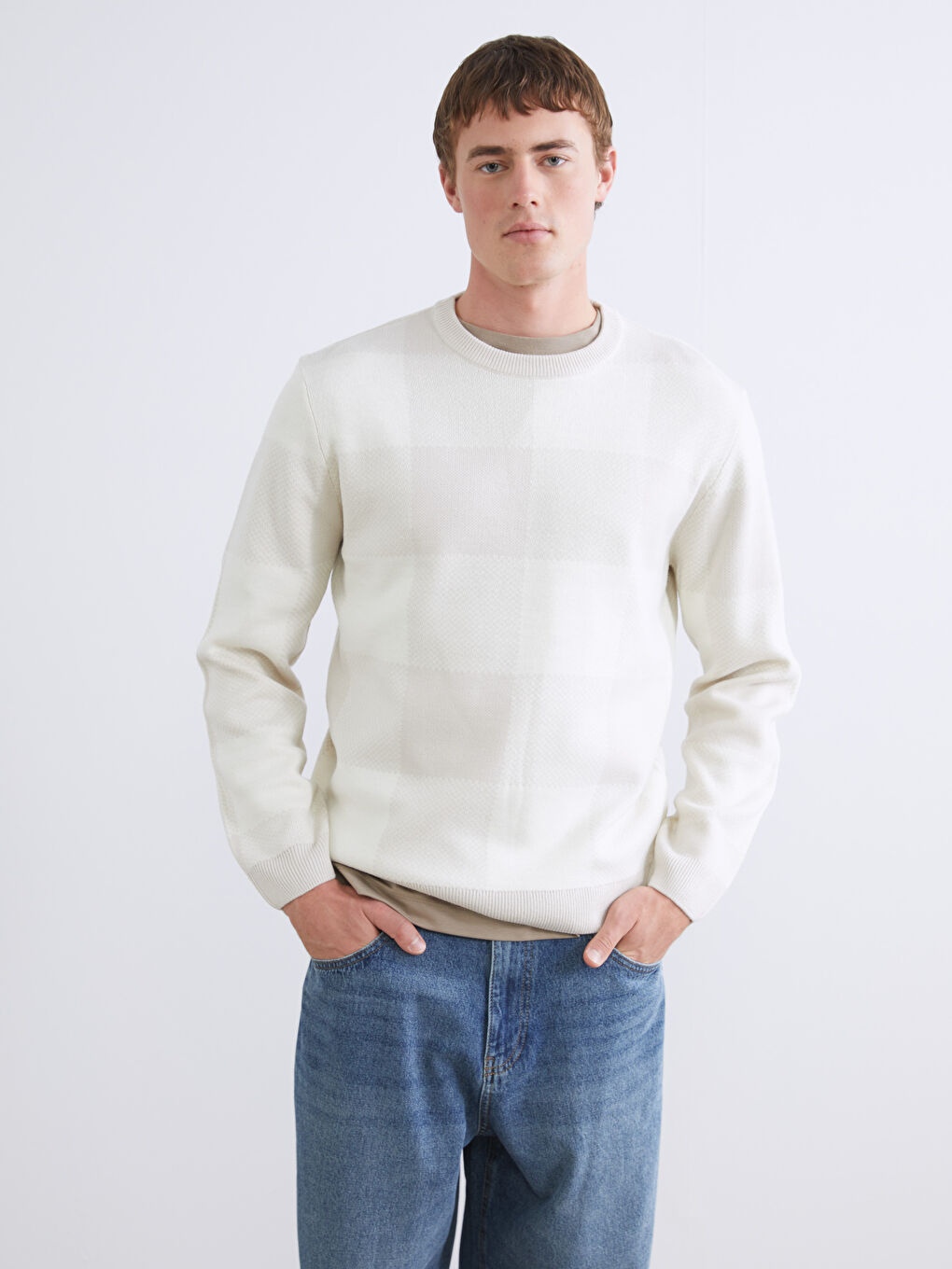 Мужской трикотажный свитер с круглым вырезом и длинными рукавами-2