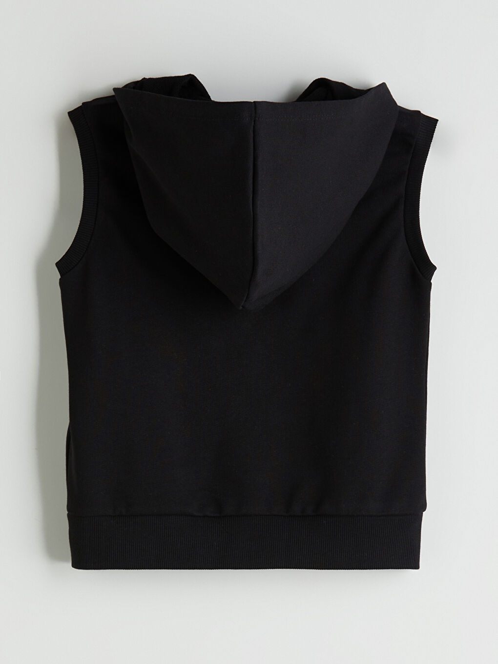 Siyah Kapüşonlu Kız Çocuk Yelek-2