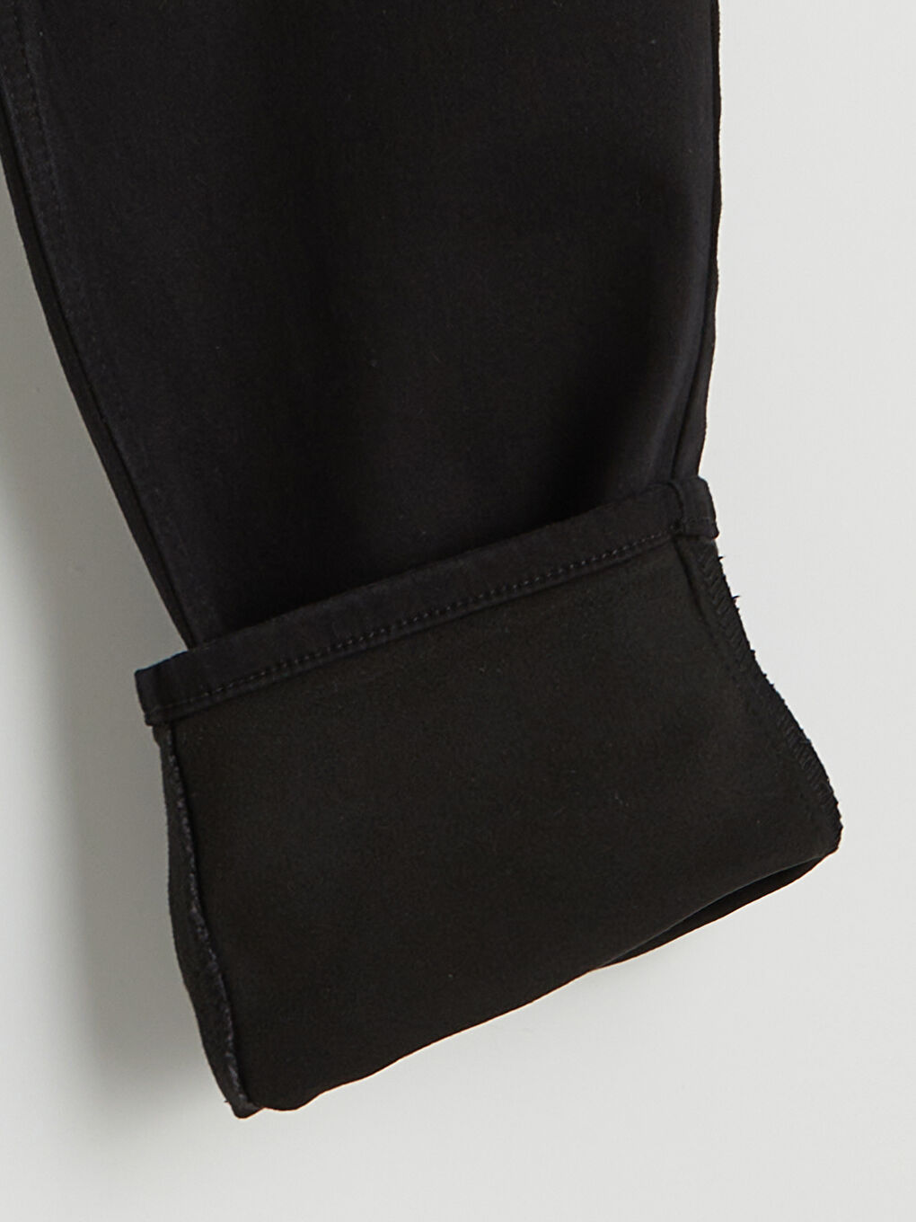 جينز اسود رجال-1