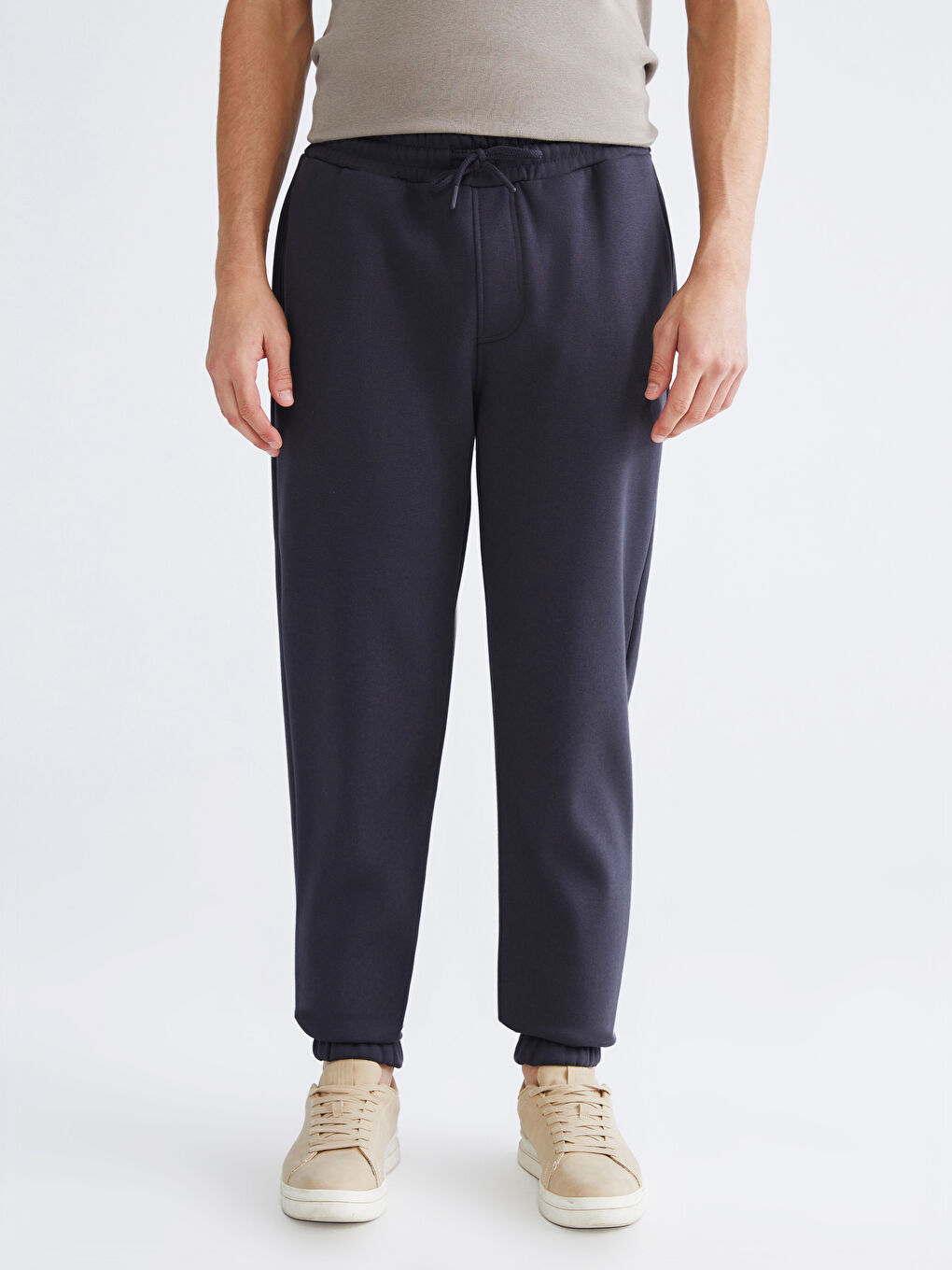 Standard Fit Men's Jogger Sweatpants-1