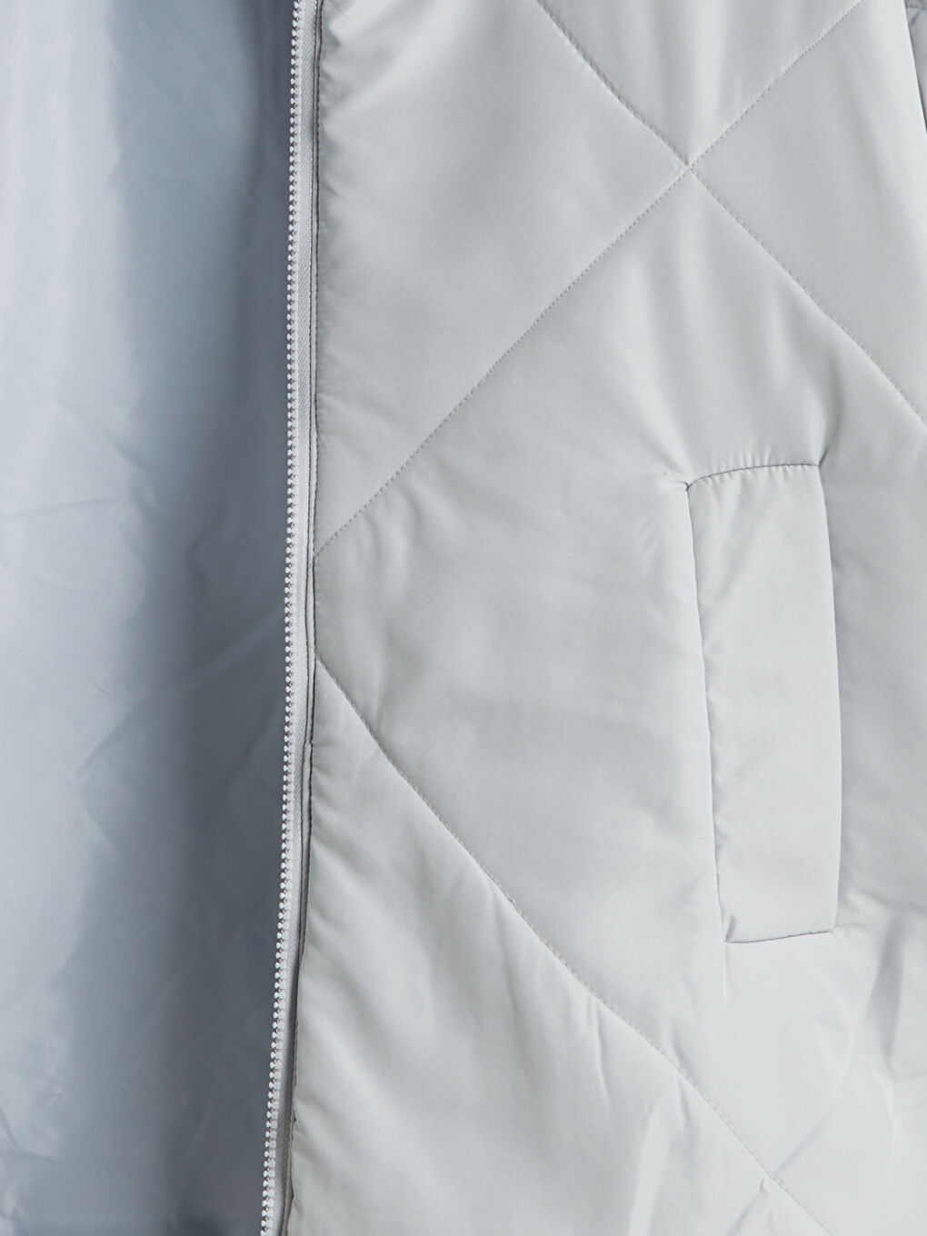 Gri Dik Yaka Kapitone Oversize Kadın Şişme Mont-7