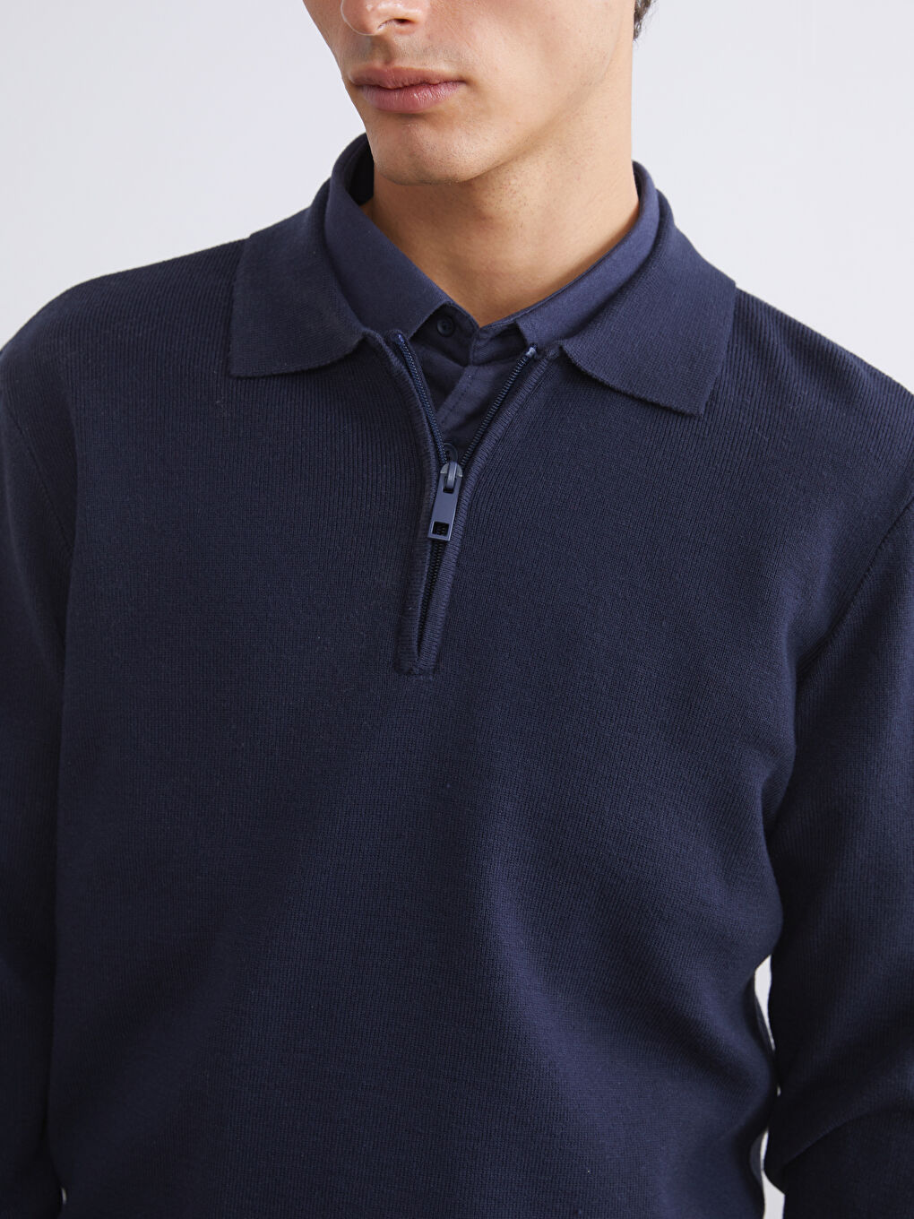Man NAVY Sweater-2