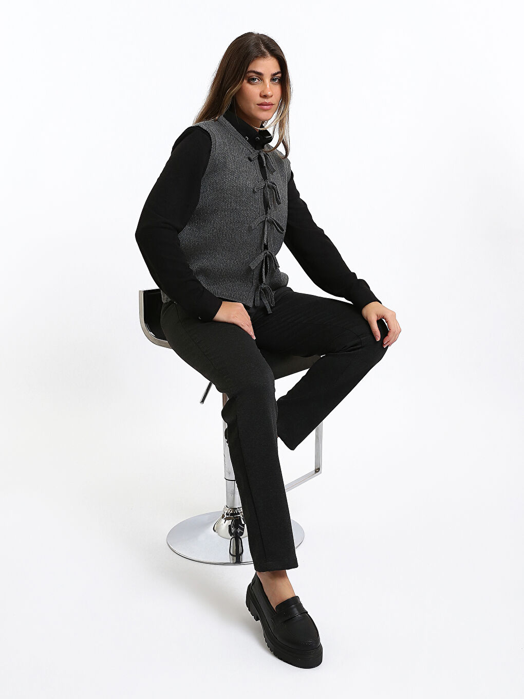 Crew Neck Women's Knitwear Waistcoat-1