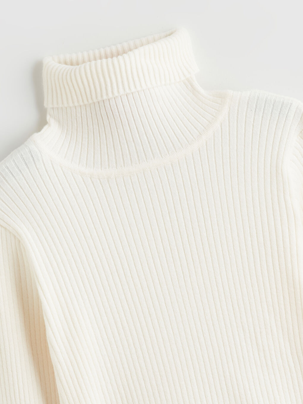 كنزة صوفية بيج فاتح / ايكرو فتاة-1