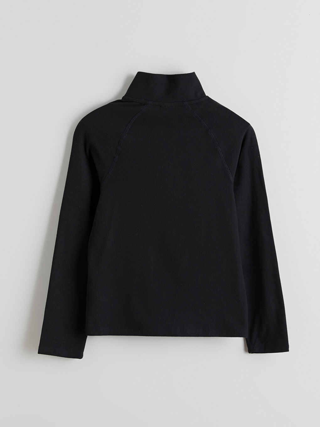 تیشێرت ڕه‌ش کچ-2