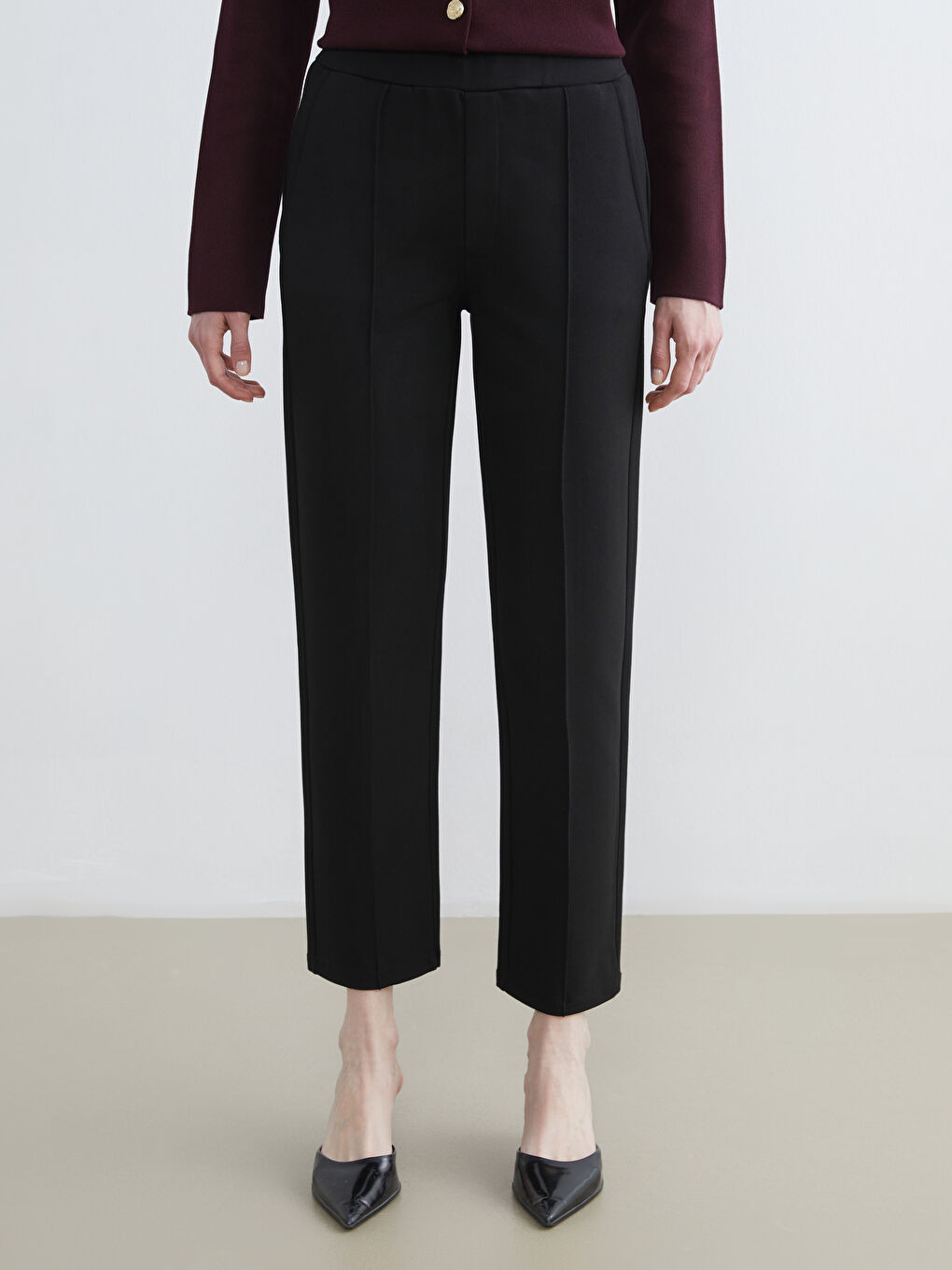 Elastic Waist Carrot Fit Women's Trousers-1