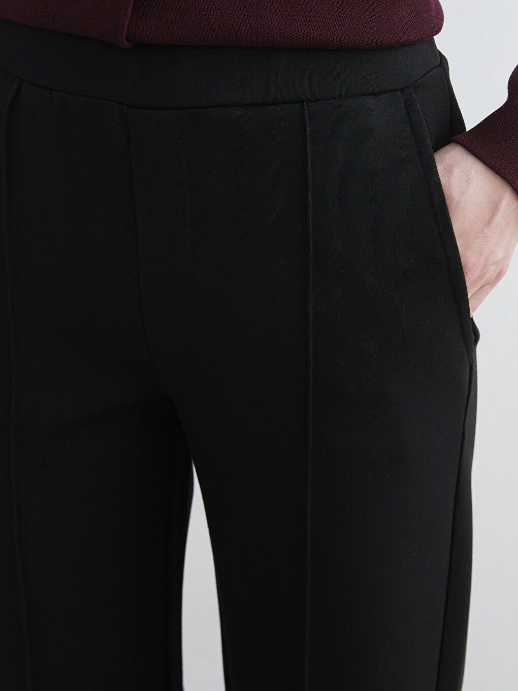 Elastic Waist Carrot Fit Women's Trousers-2