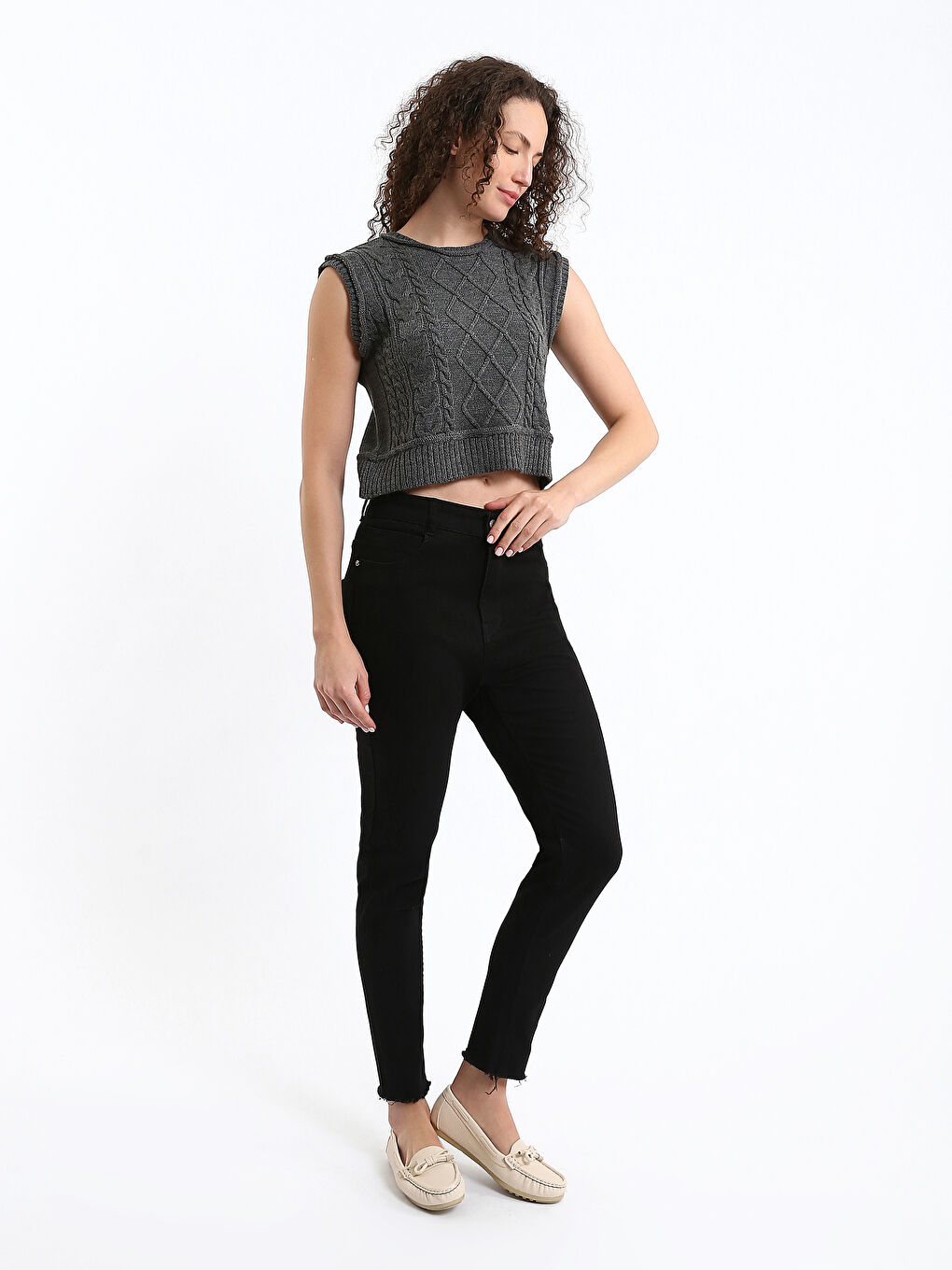 Crew Neck Self Patterned Women's Knitwear Sweater Vest-2