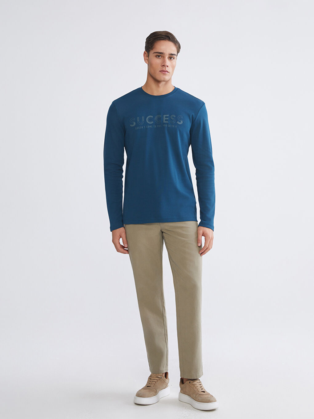 سويت شيرت للرجال مطبوع بياقة دائرية-1