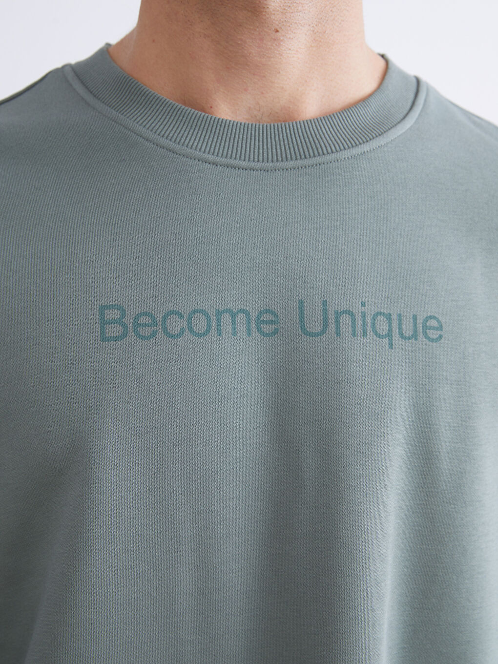 سويتشيرت رجال مطبوع بكول مدور-2